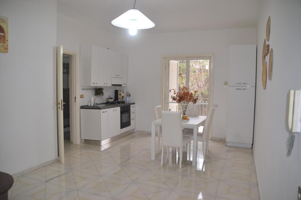 Ferienwohnung Dolphin House Pompei Exterior foto